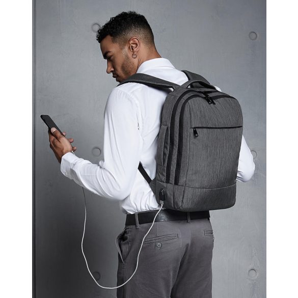 Q-Tech Charge Convertible Backpack