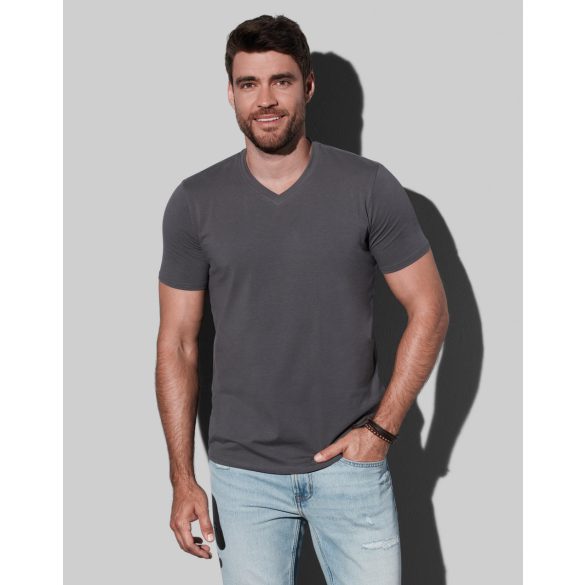 Clive V-neck