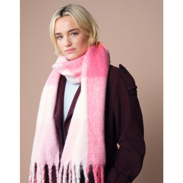 Fluffy Check Scarf
