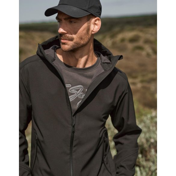 Performance Hooded Softshell