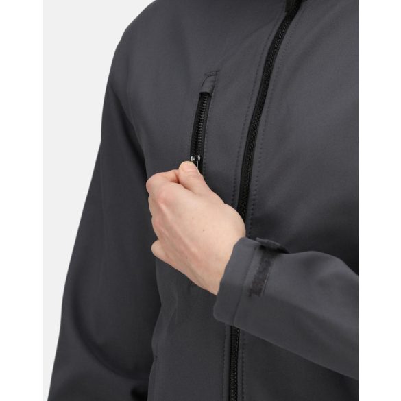 Venturer 3-Layer Hooded Softshell Jacket