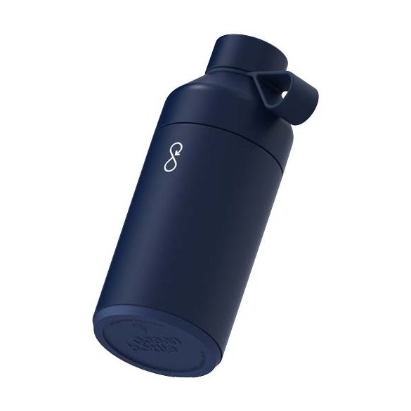 Ocean Bottle 750 ml vacuum insulated water bottle