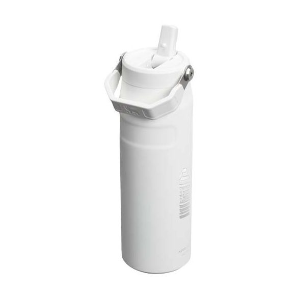 Stanley IceFlow™ 2.0 700 ml water bottle with flip straw