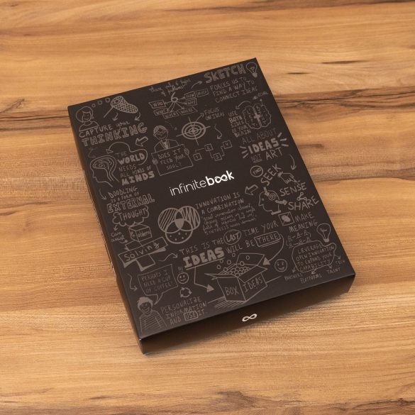 STARTER KIT INFINITEBOOK. Kit „Infinitebook” cu coperta tare, 1 kit de curatare, 1 marker si 1 suport pentru pix
