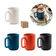 MIGHTY. Ceramic mug with cylindrical body