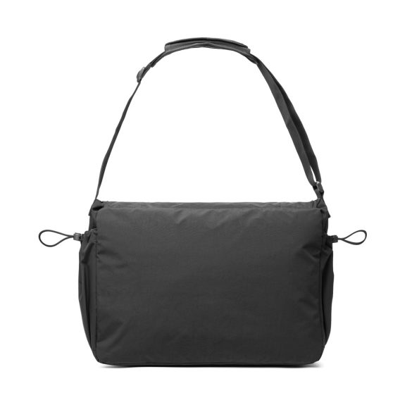 KENTO URBAN RCS recycled nylon 15.6 inch Messenger, black