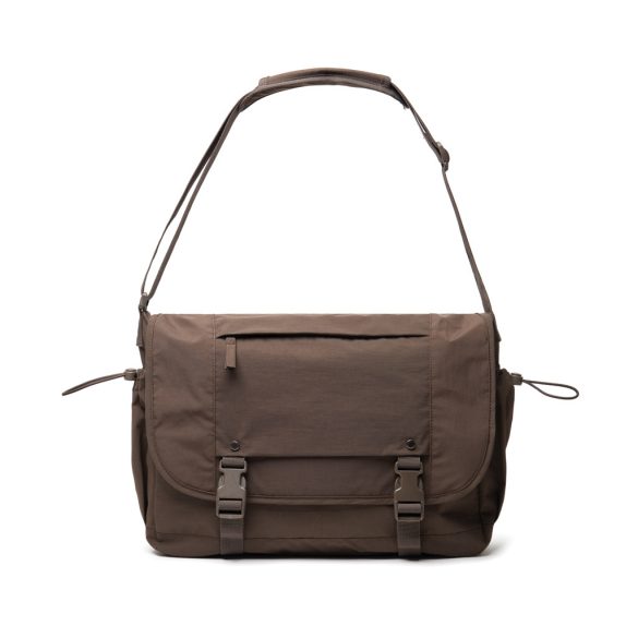KENTO URBAN RCS recycled nylon 15.6 inch Messenger, brown